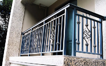 陽臺護(hù)欄