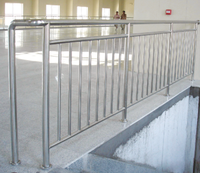 不銹鋼護(hù)欄